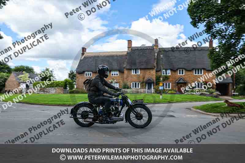 Vintage motorcycle club;eventdigitalimages;no limits trackdays;peter wileman photography;vintage motocycles;vmcc banbury run photographs